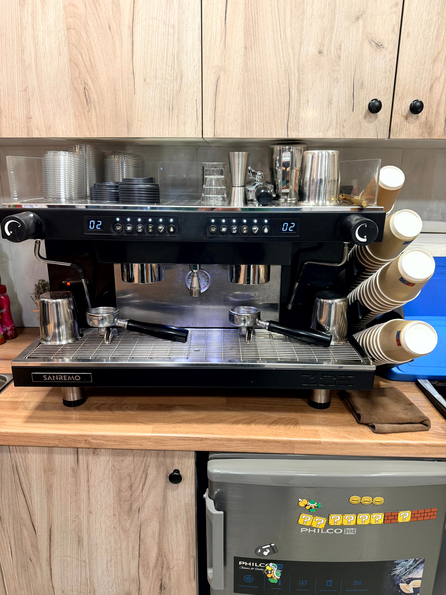 Επαγγελματική μηχανή espresso Sanremo στο Amos Seaside